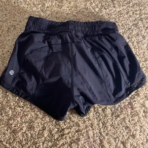 women’s black lululemon shorts